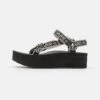 Teva FLATFORM UNIVERSAL - Trekkingsandale - Bandana Black/birch 2 Teva FLATFORM UNIVERSAL - Trekkingsandale - Bandana Black/birch -Teva ae685469242e429ea75007b3e8d2020a